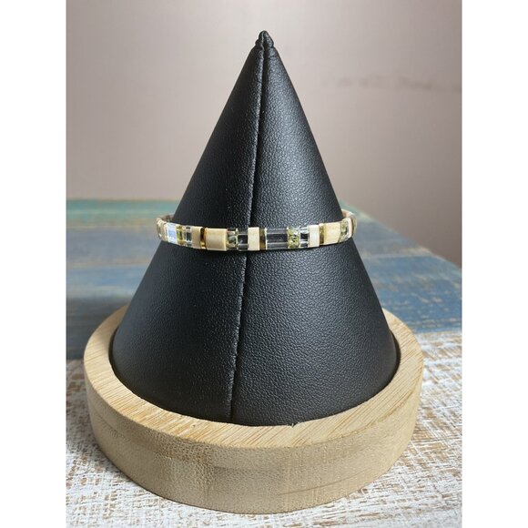 Square Bead Bracelet With Elastic Band For Women - Picture 3 of 3